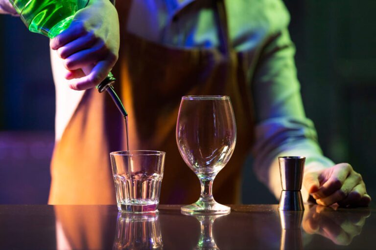 jakie szklanki i kieliszki powinna mieć restauracja