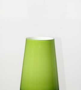 Wazon zielony 20cm - obrazek 1