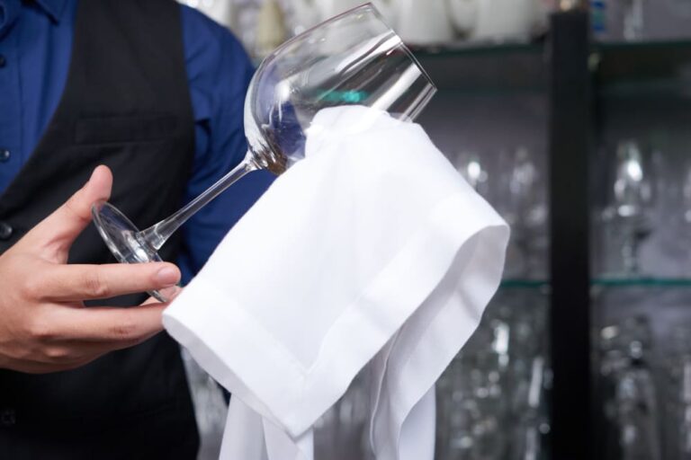 jak czyścić szkło